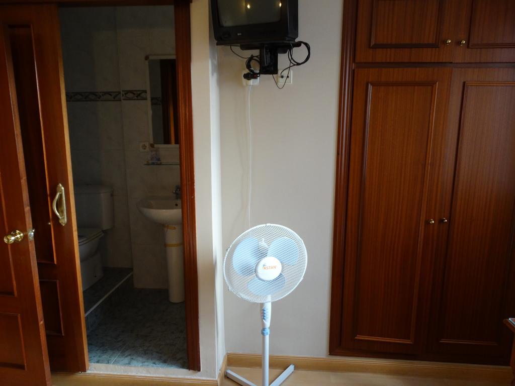 Hostal La Redonda 그라나다 외부 사진