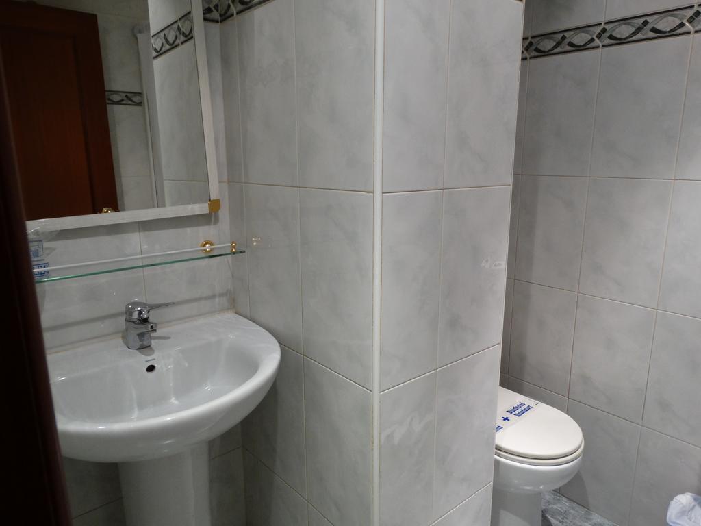 Hostal La Redonda 그라나다 외부 사진